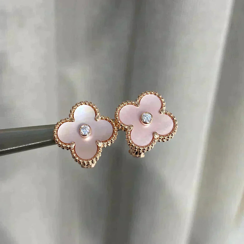 CLOVER MEDIUM 1 MOTIFS  PINK MOP DIAMOND EARRINGS