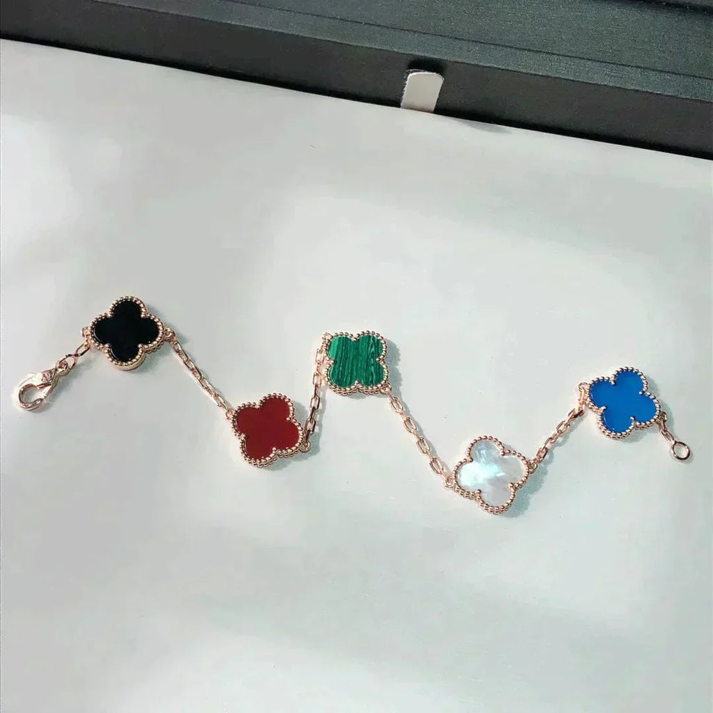 New CLOVER 5 MOTIFS MULTICOLOR BRACELET