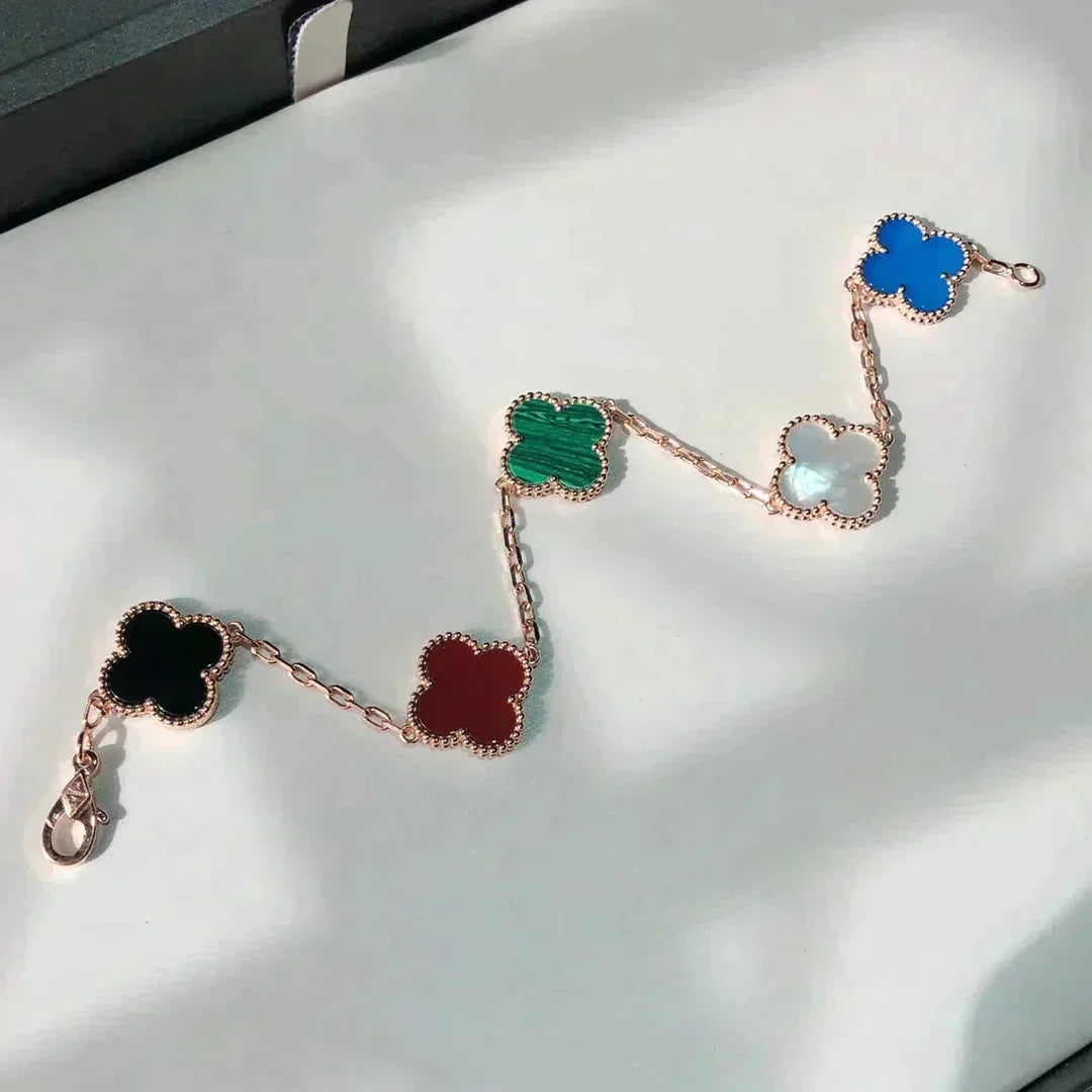New CLOVER 5 MOTIFS MULTICOLOR BRACELET