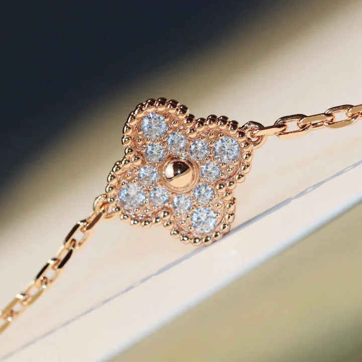 CLOVER 20 MOTIFS LASER DIAMOND NECKLACE