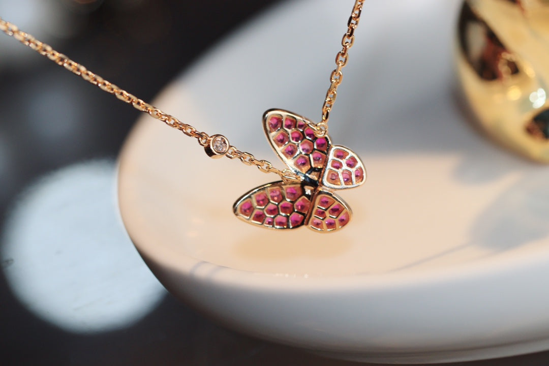 BUTTERFLY RED DIAMOND ROSE GOLD NECKLACE