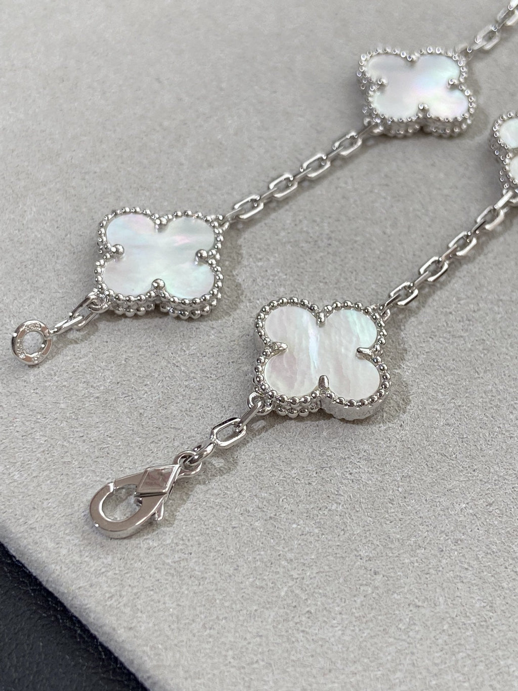 New CLOVER WHITE PEARL MOP 5 MOTIF BRACELET COLLECTION