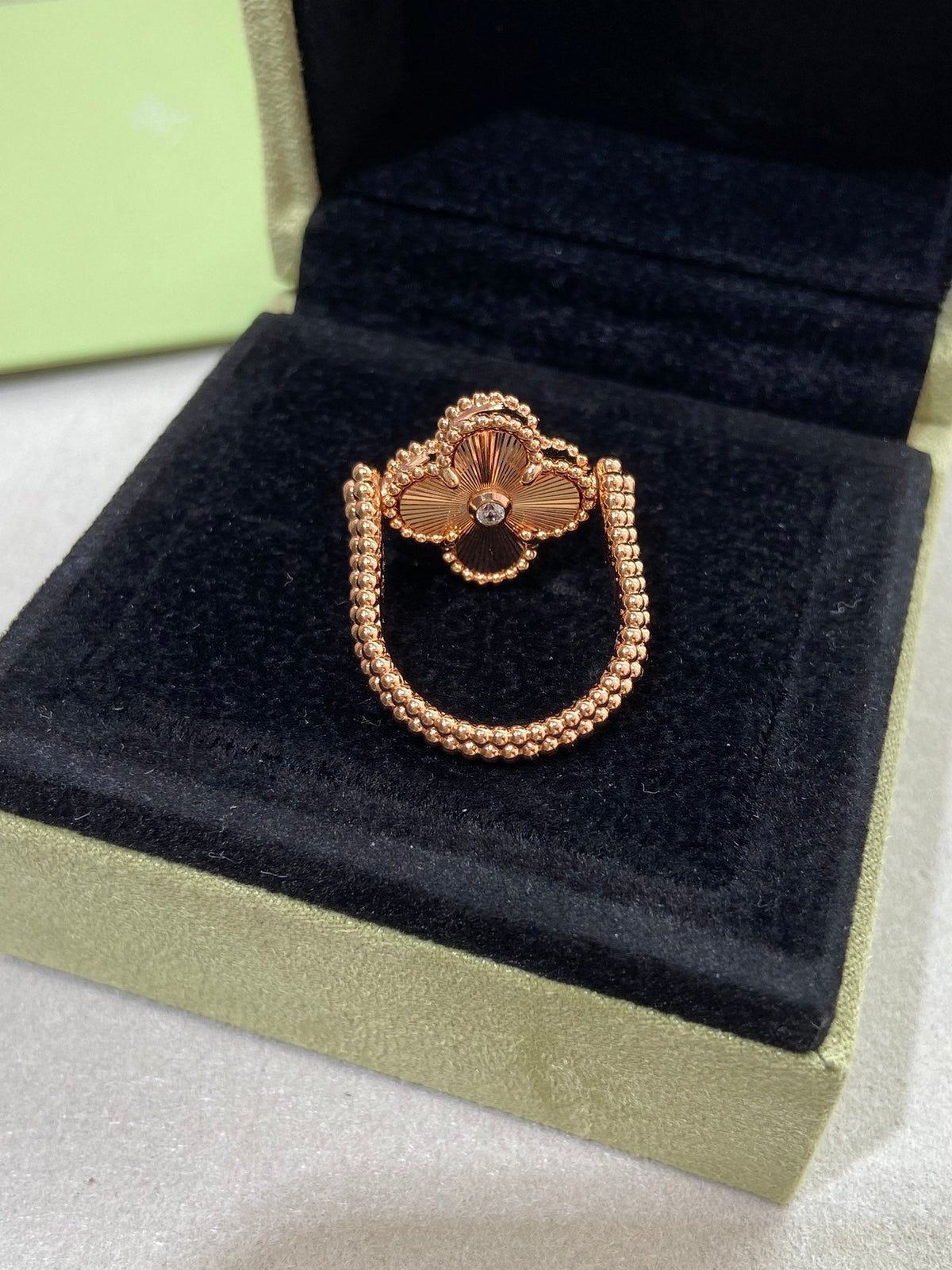 CLOVER RIVERSIBLE ROSE GOLD RING