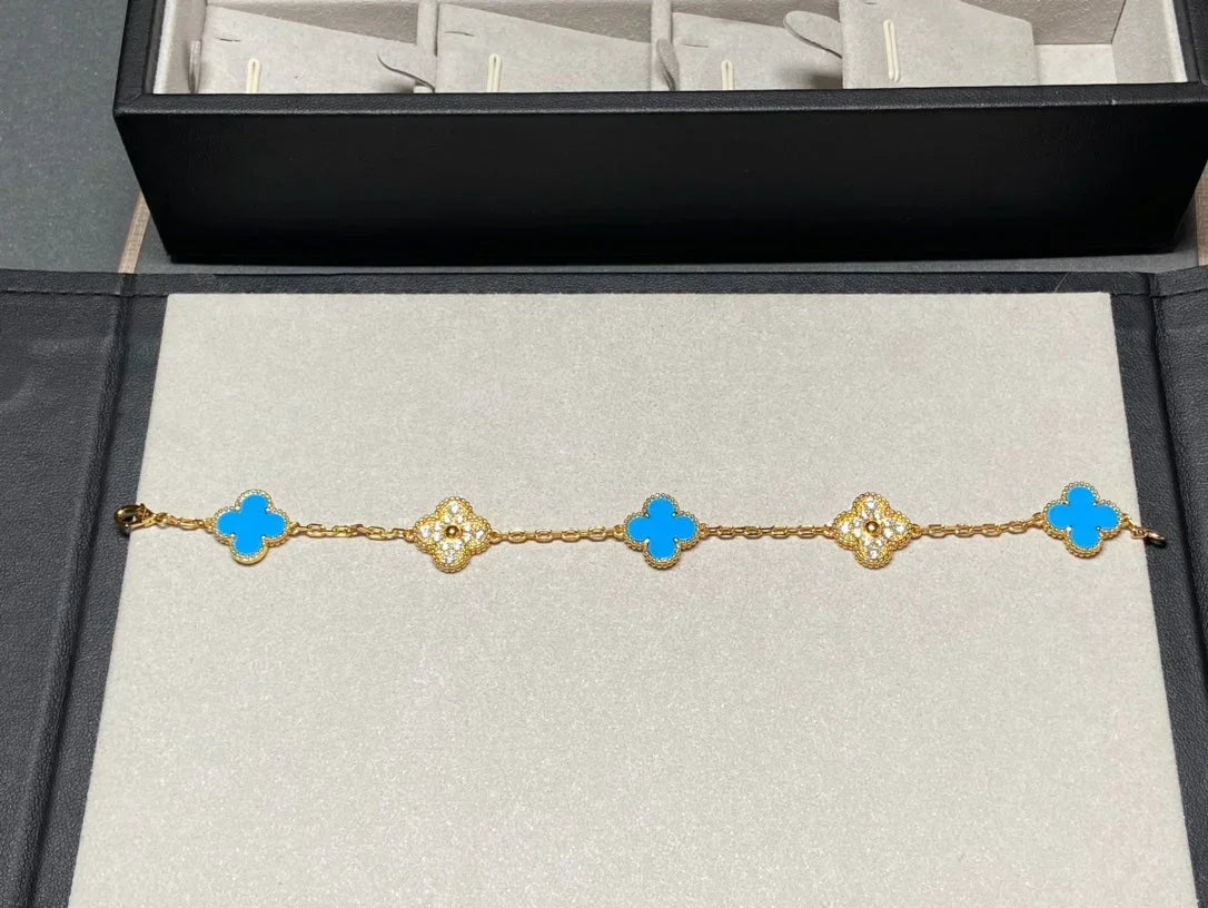 New CLOVER 5 MOTIF BLUE AGATE BRACELET COLLECTION