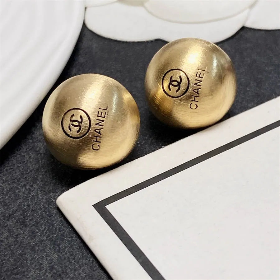 Chanel brushed gold stud earrings