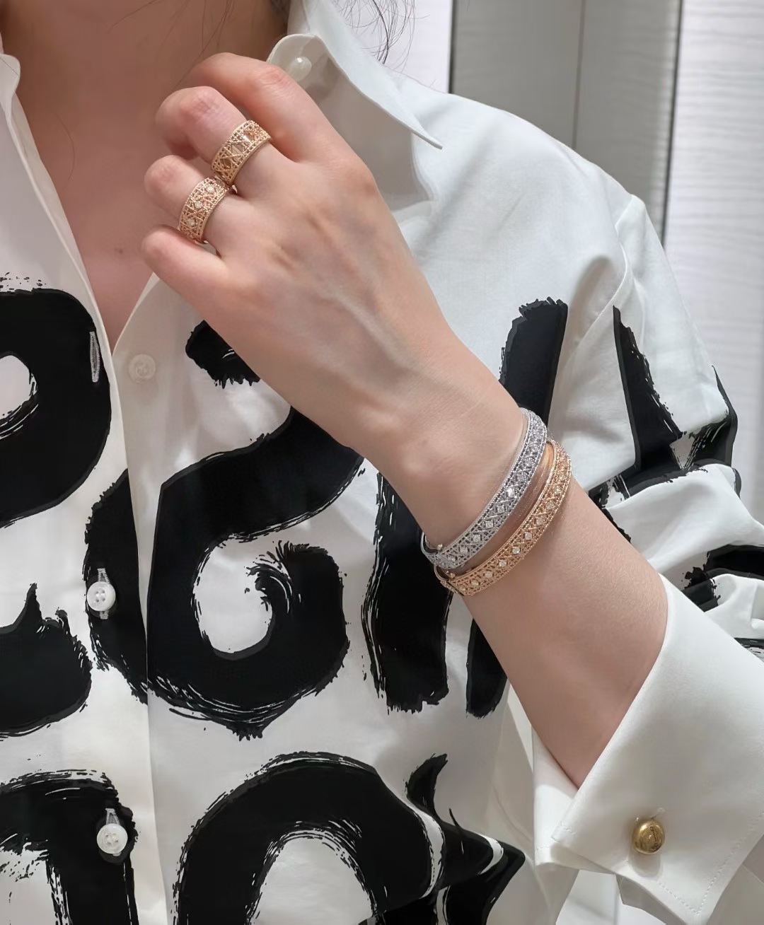 2026 WOVEN-PATTERN BRACELET SET WITH FULL DIAMOND INLAY THREE-COLORS