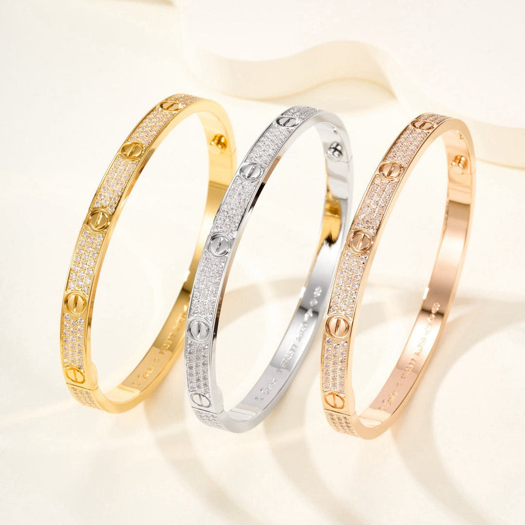 LOVE BRACELET 4.8MM DIAMOND-PAVED