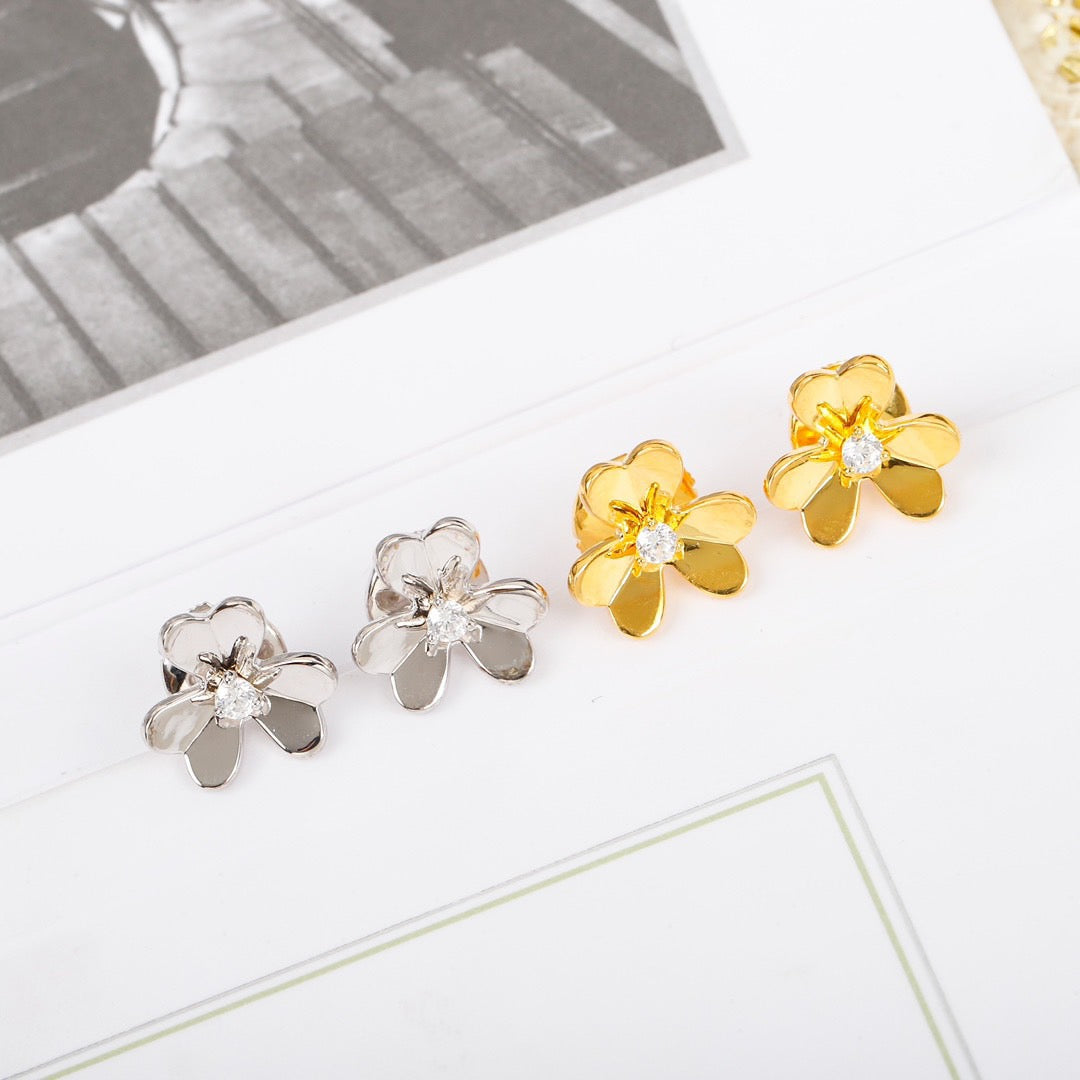 FRIVOLE MINI FLOWER EARRINGS