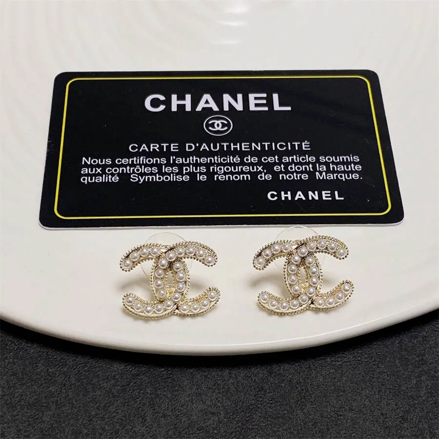 Chanel double C simple pearl earrings