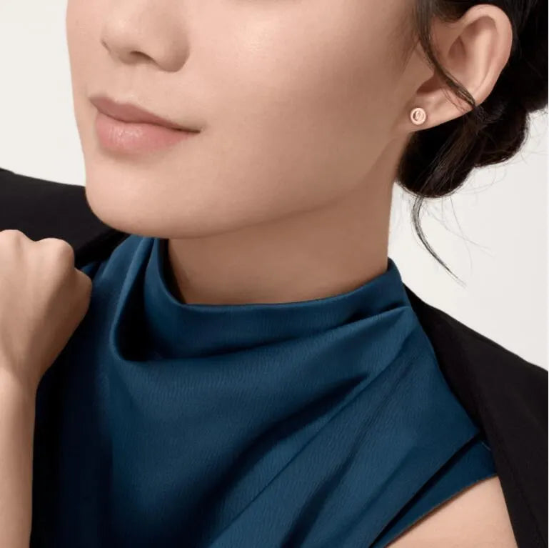 LOVE EARRINGS