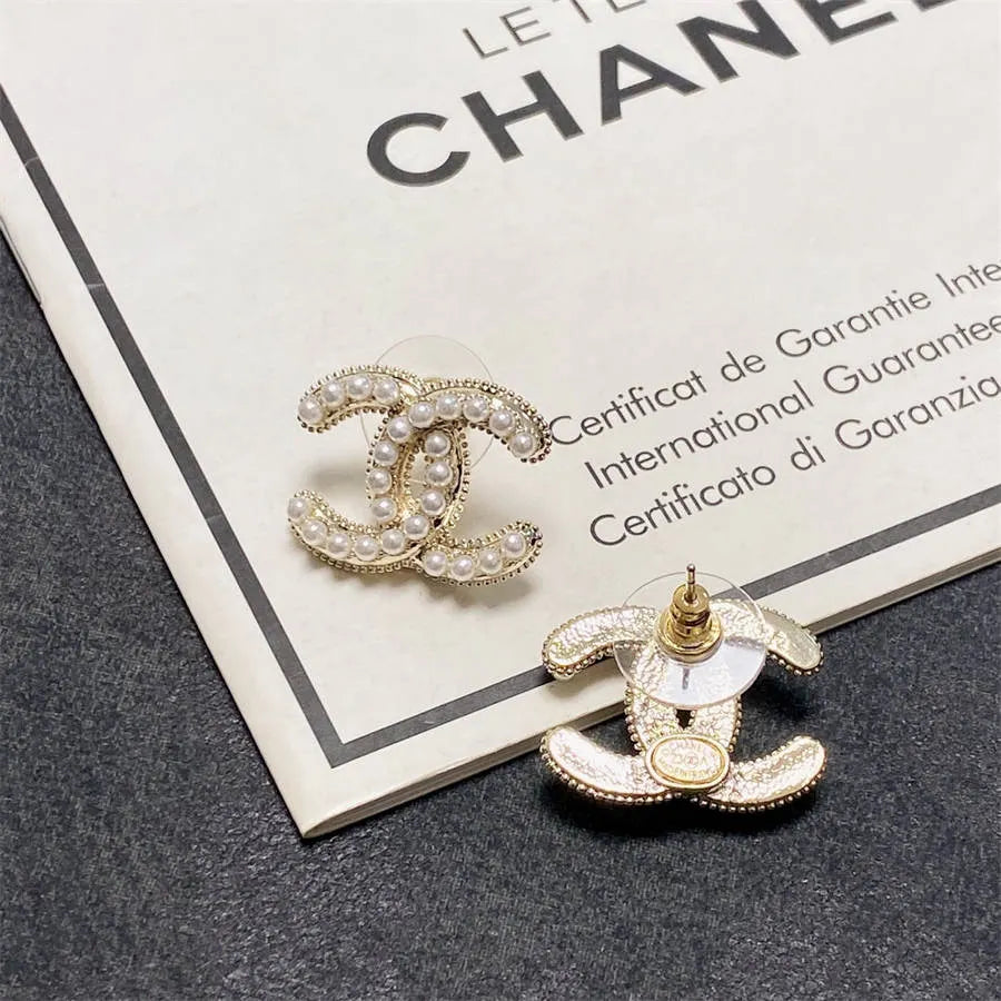 Chanel double C simple pearl earrings