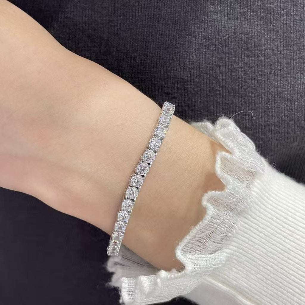 TENNIS BRACELET WITH FULL DIAMOND SETTING