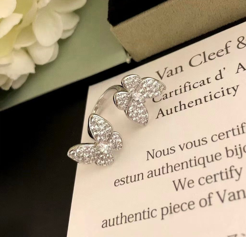 TWIN SILVER BUTTERFLY DIAMOND RING