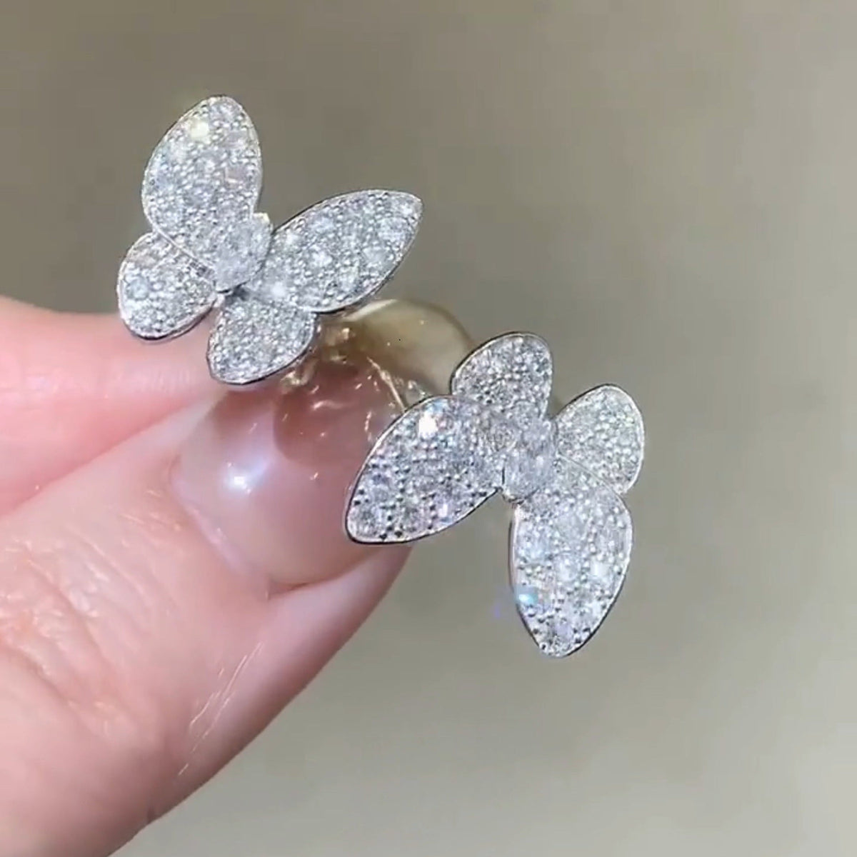 TWIN SILVER BUTTERFLY DIAMOND RING