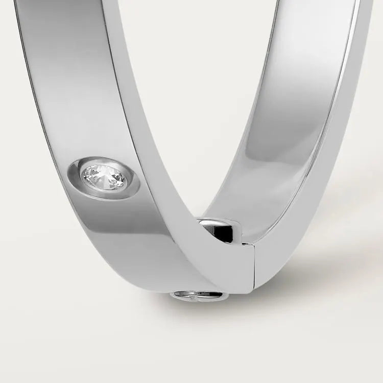 LOVE BRACELET, SMALL MODEL, 10 DIAMONDS