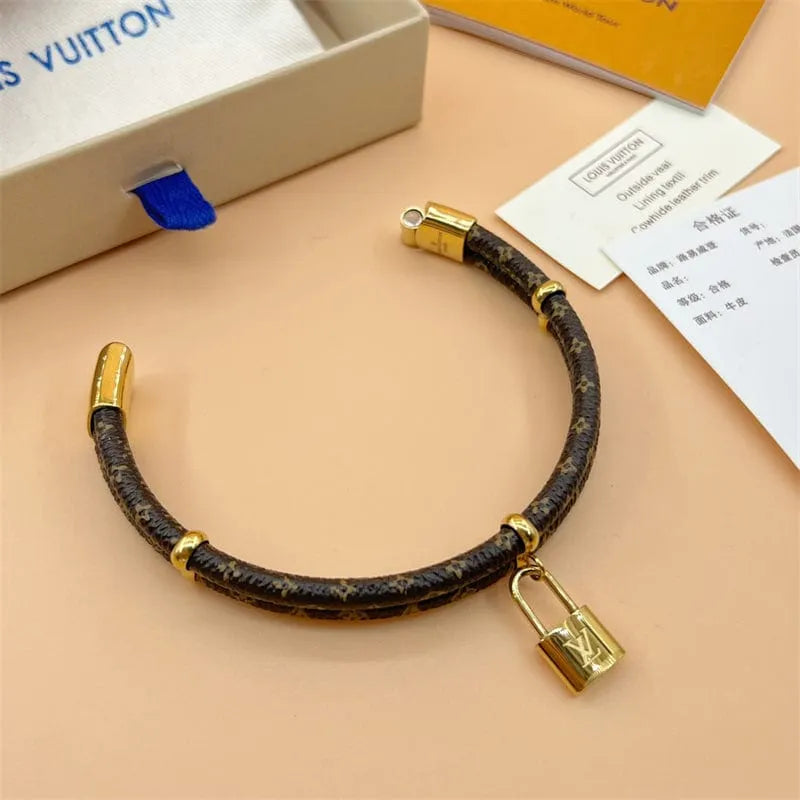 LOUIS VUITTONブレスレット モノグラム ブラスレ キープ イット トゥワイス M8109E