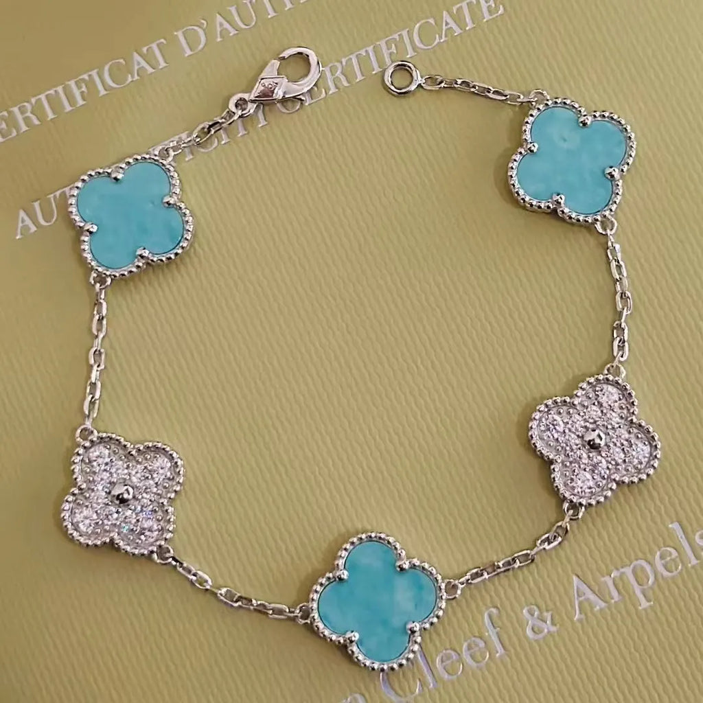 Van Cleef & Arpels Four-leaf clover mint blue bracelet