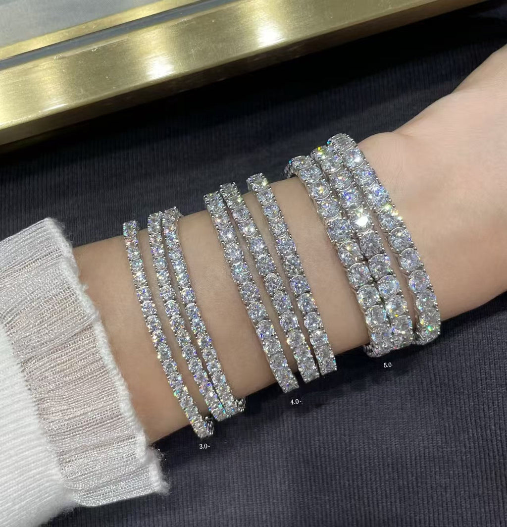 TENNIS BRACELET WITH FULL DIAMOND SETTING