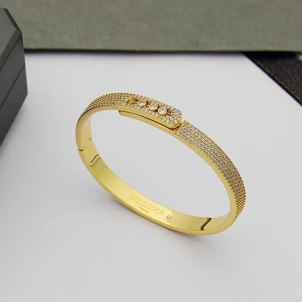 Move Noa Full Pavé Diamond Bangle Bracelet