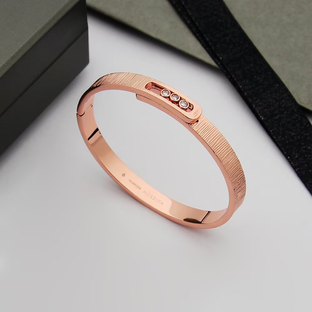 Move Noa Ciselé bangle