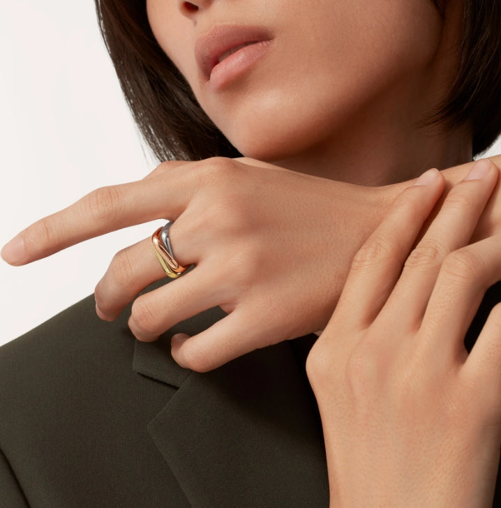 TRINITY CUSHION RING, MEDIUM MODEL