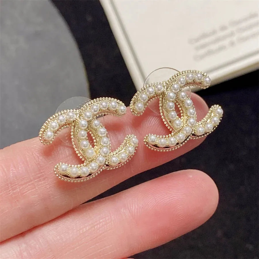 Chanel double C simple pearl earrings