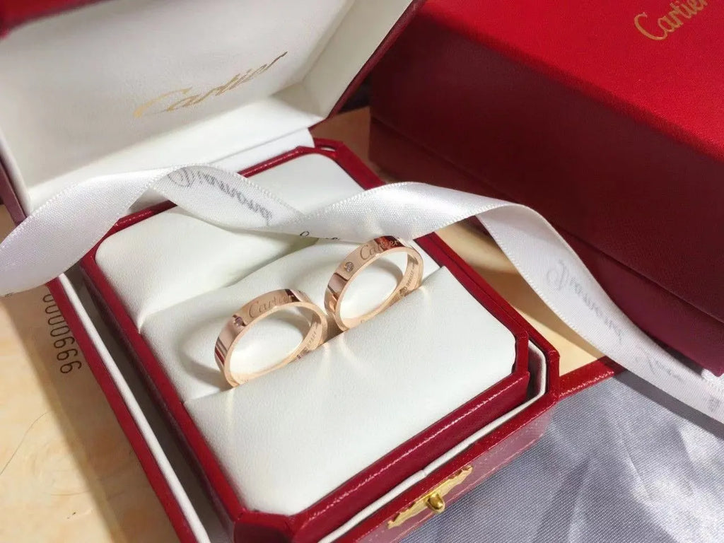 Cartier LOVE RING, 1 DIAMONDS