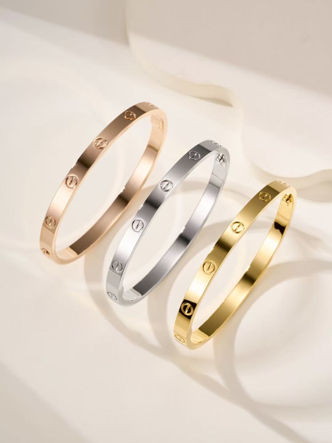 LOVE BRACELET 4.8MM