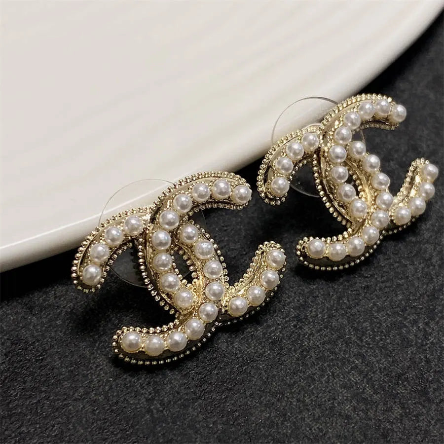 Chanel double C simple pearl earrings
