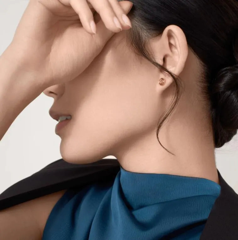 LOVE EARRINGS