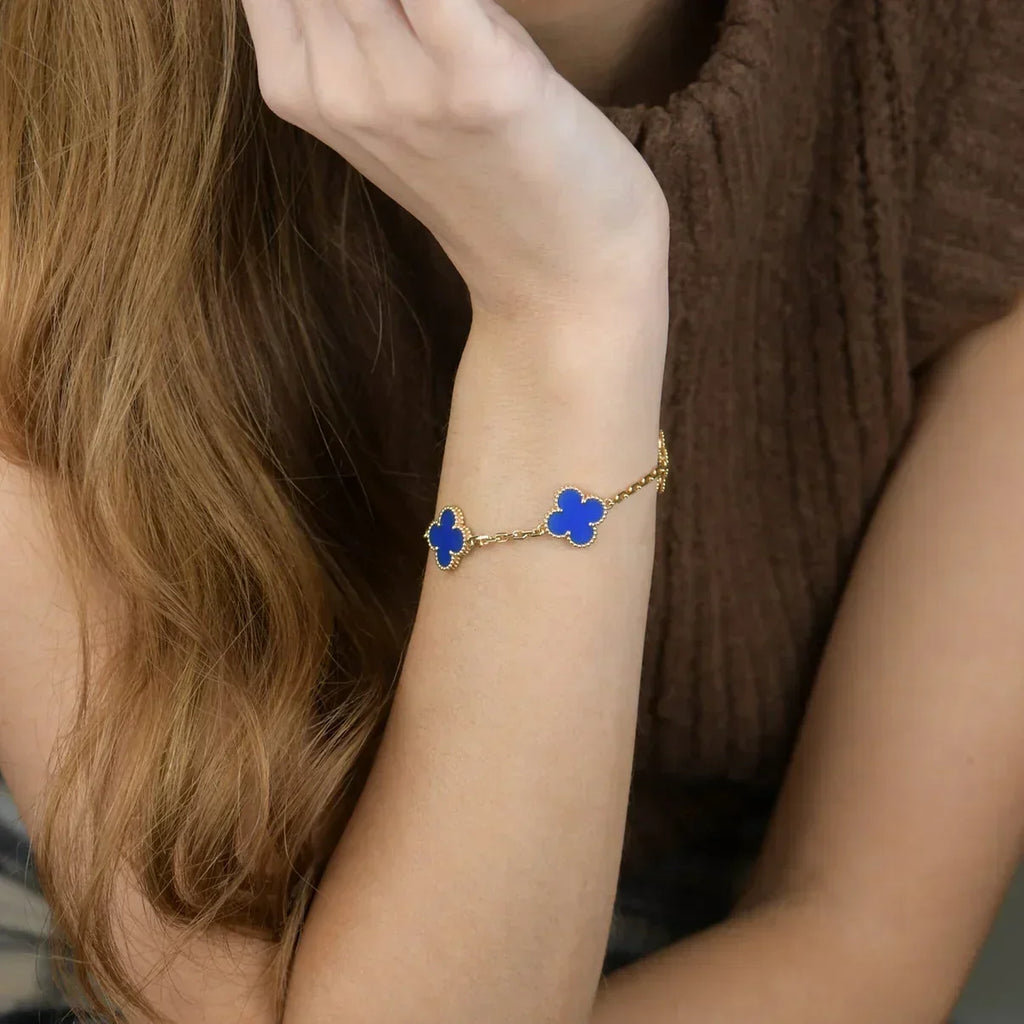 New CLOVER 5 MOTIF BLUE AGATE BRACELET COLLECTION