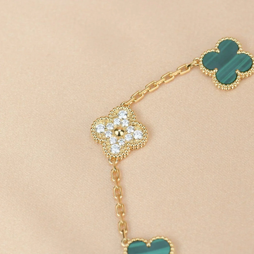 New  CLOVER 5 MOTIF MALACHITE BRACELET COLLECTION