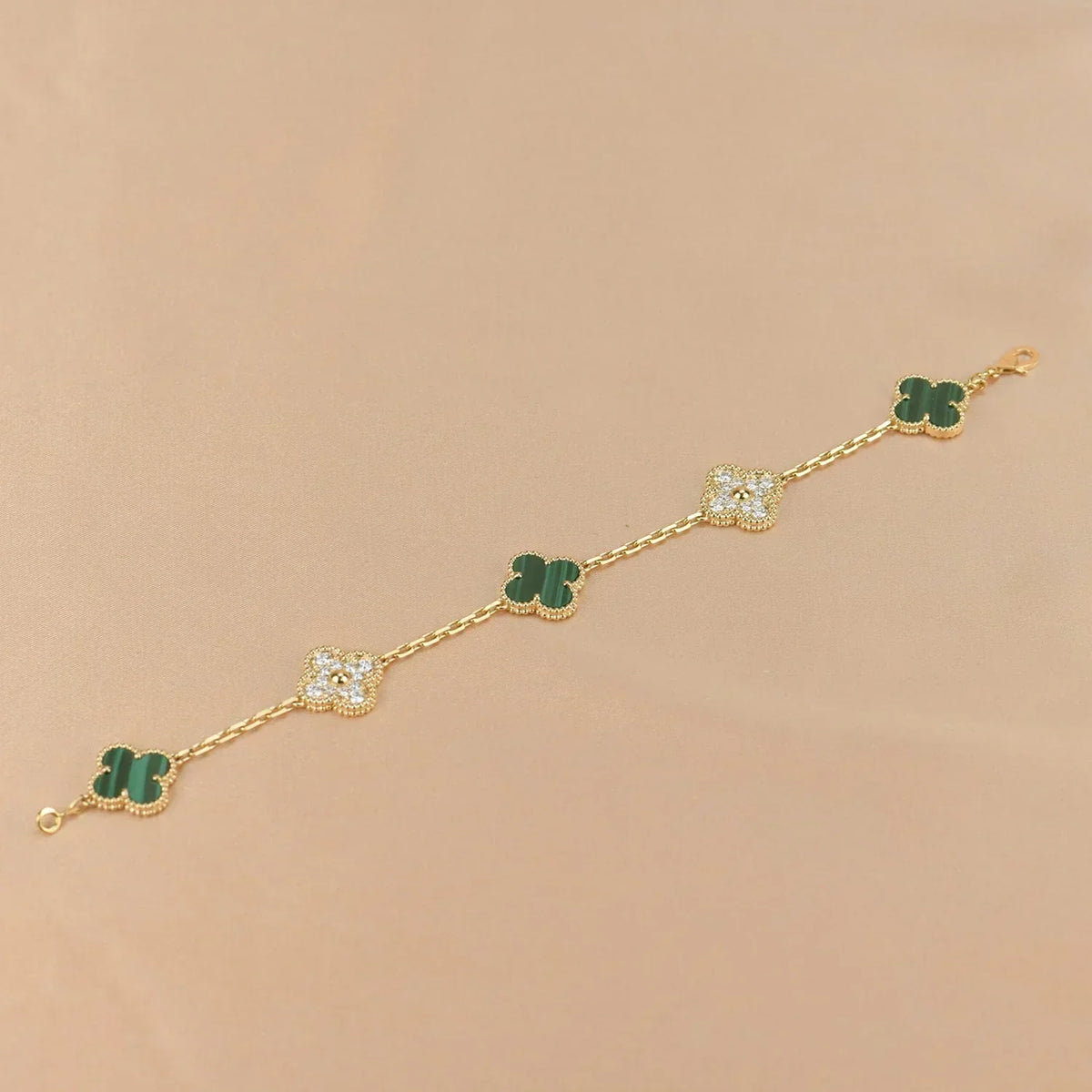 New  CLOVER 5 MOTIF MALACHITE BRACELET COLLECTION