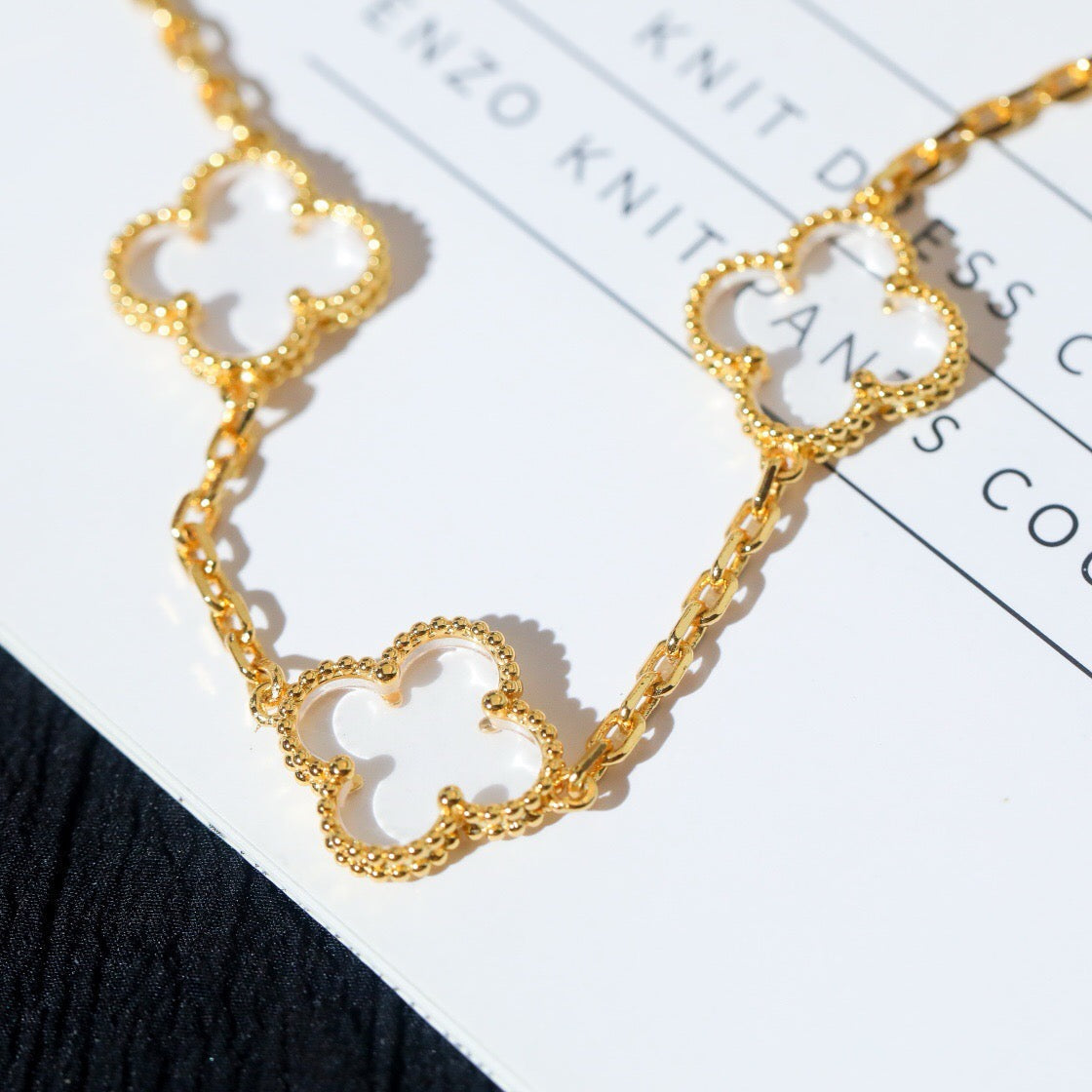 New CLOVER 5 MOTIF ROCK CRYSTAL BRACELET