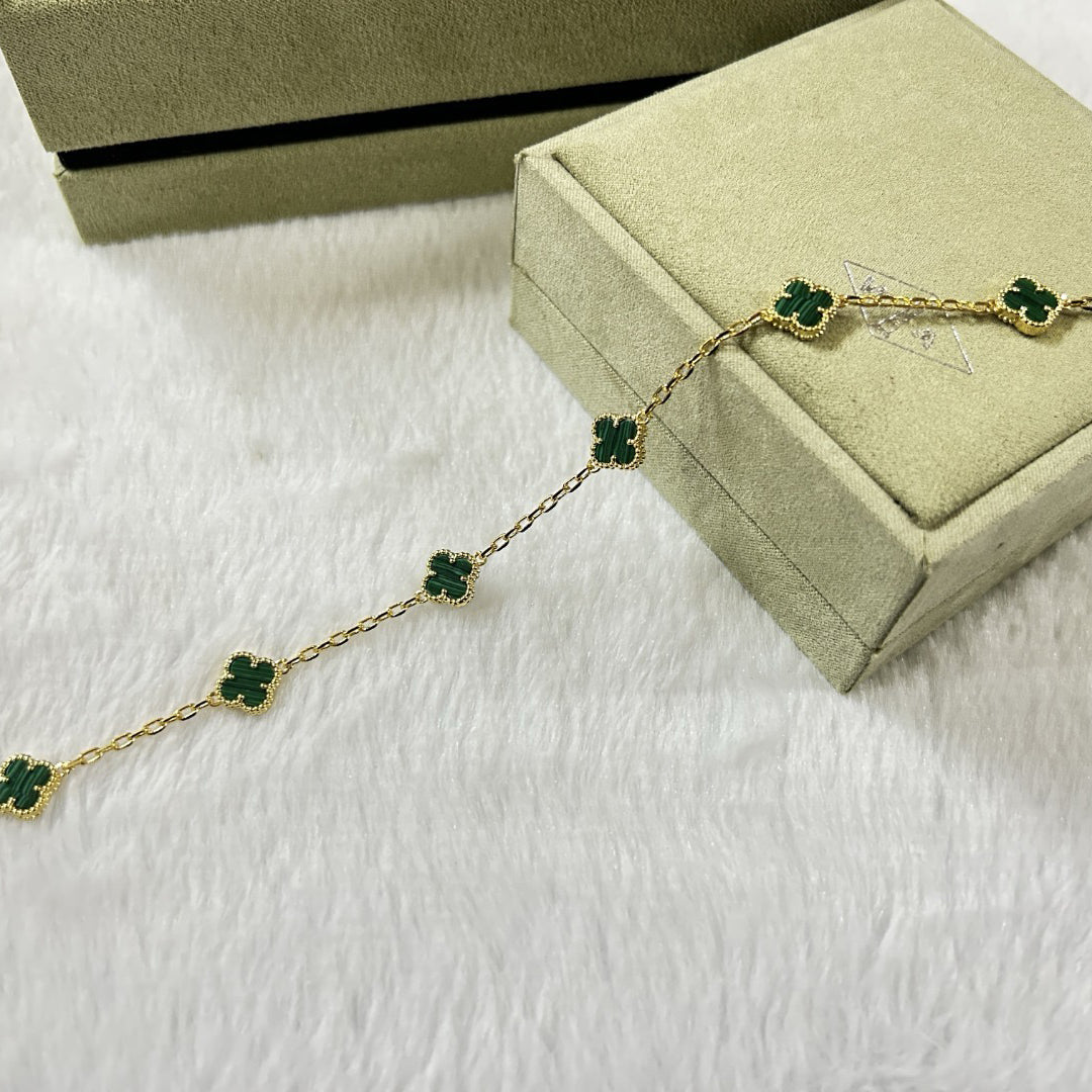 CLOVER 6 MOTIF MALACHITE BRACELET