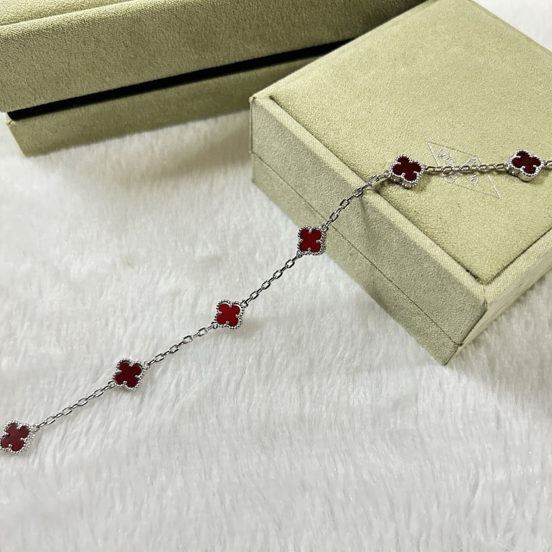 CLOVER 6 MOTIF RED AGATE BRACELET