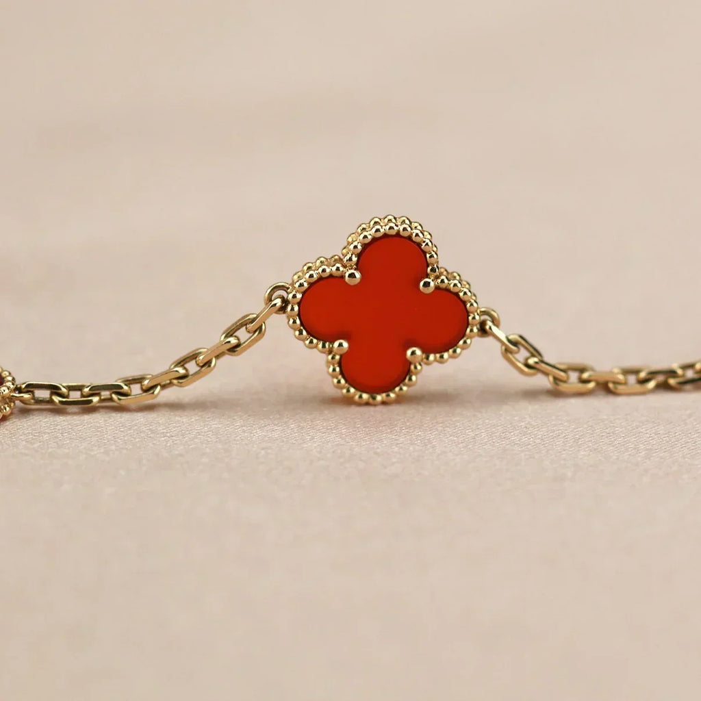 New  CLOVER 5 MOTIF RED CORNELIAN BRACELET COLLECTION