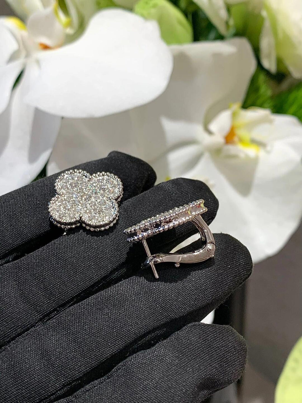 CLOVER 20MM MOTIFS DIAMOND STUD EARRINGS SILVER