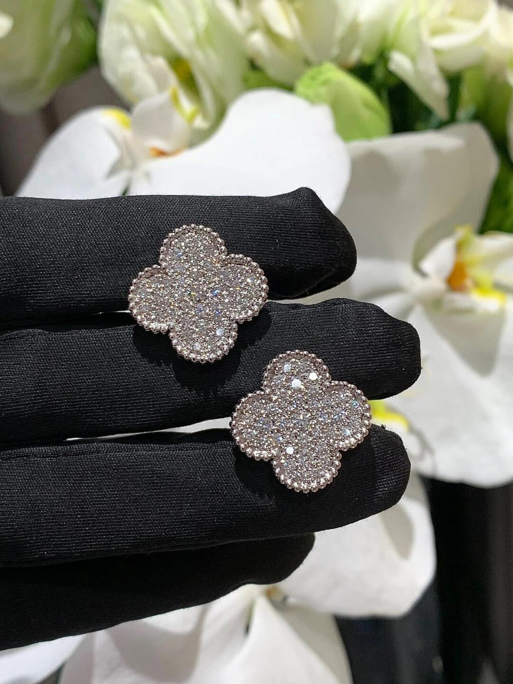 CLOVER 20MM MOTIFS DIAMOND STUD EARRINGS SILVER