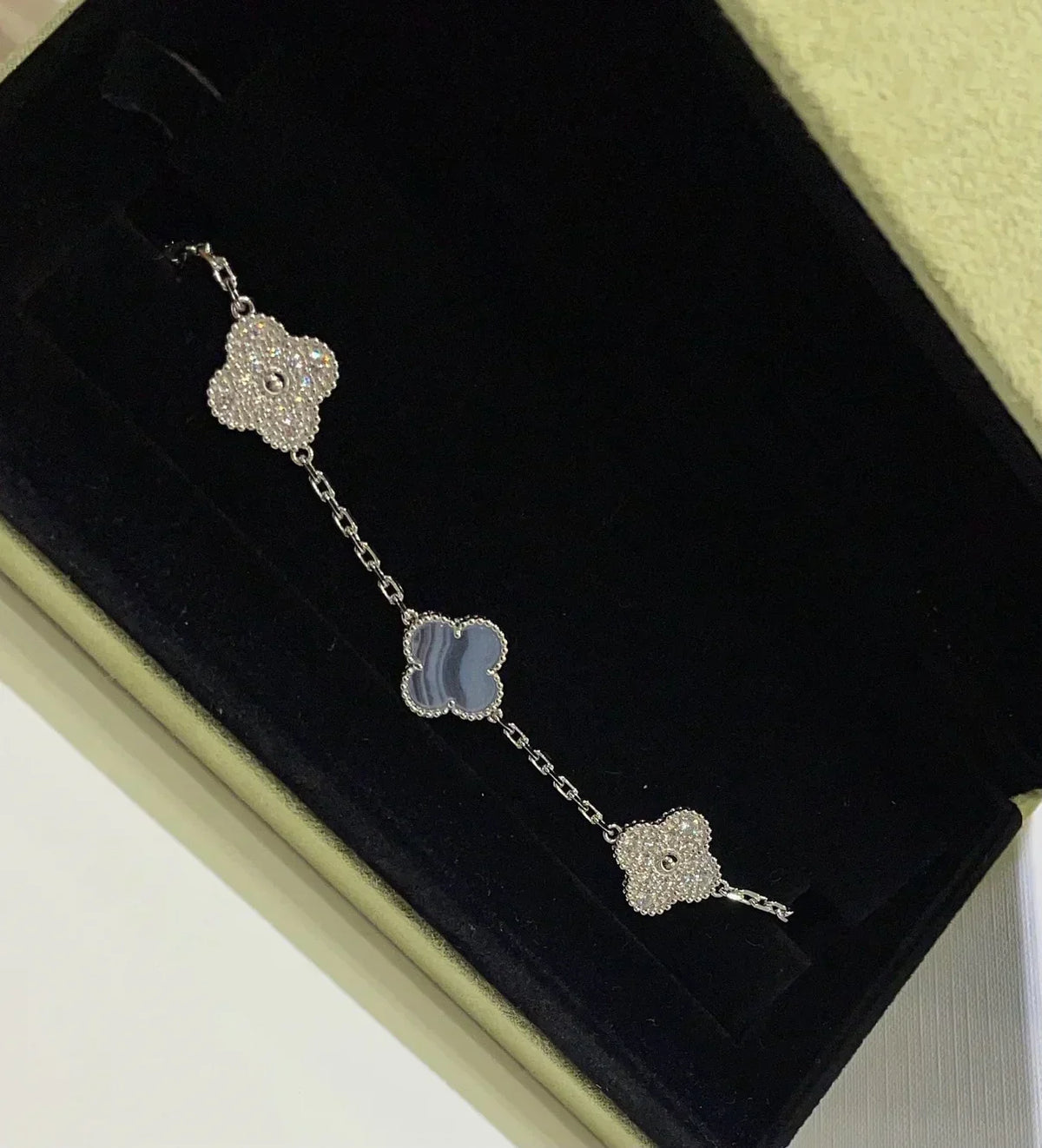New  CLOVER 5 MOTIF PURPLE CHALCEDONY BRACELET COLLECTION