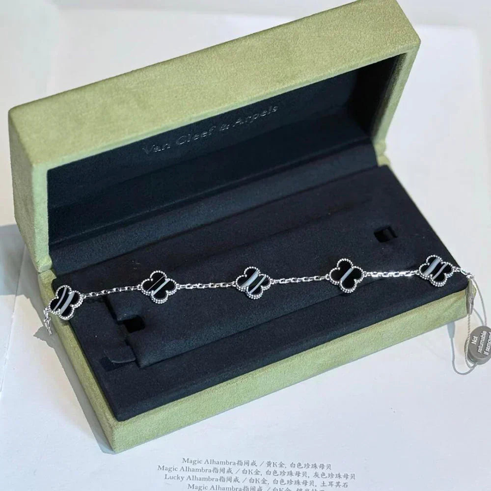 New  CLOVER 5 MOTIF PULSAR STONE BRACELET COLLECTION
