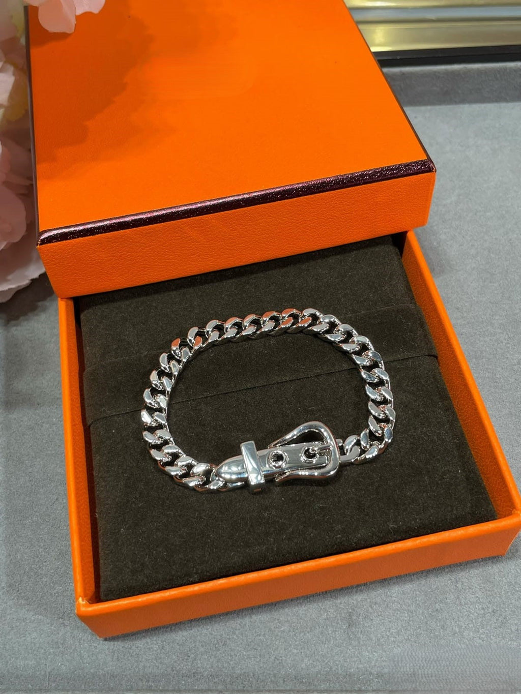 HM CHAIN BRACELET