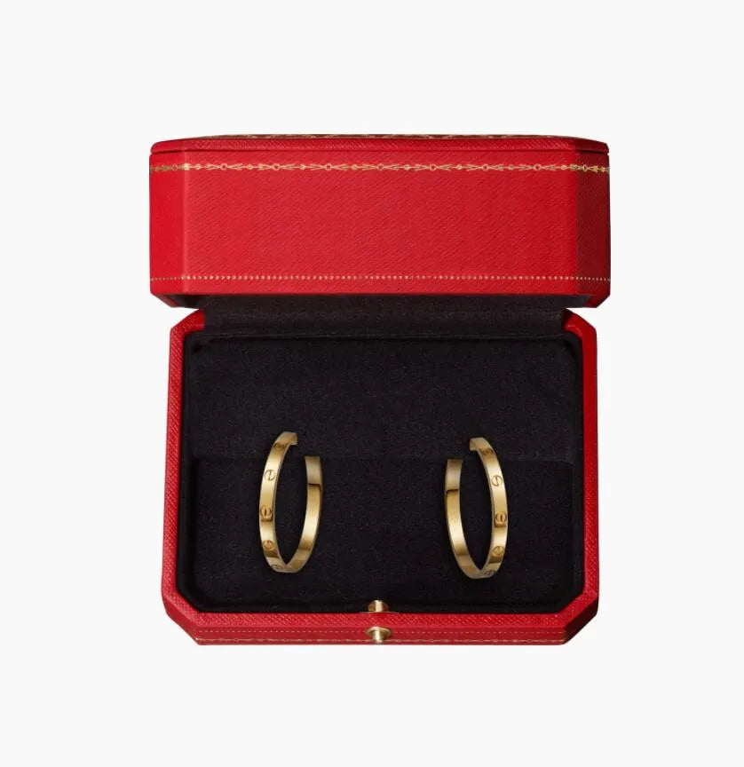 LOVE EARRINGS