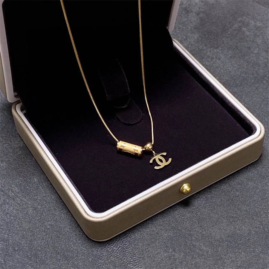 Chanel double C letter thin necklace