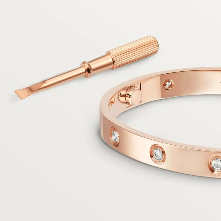 LOVE BRACELET, 10 DIAMONDS