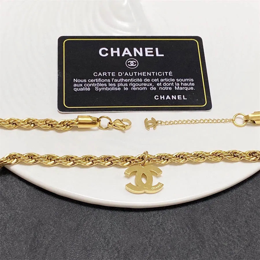 Chanel double C thick chain necklace