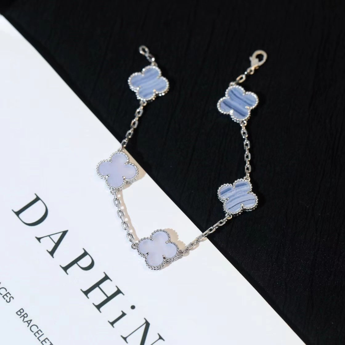 Van Cleef & Arpels Four-leaf clover purple chalcedony bracelet