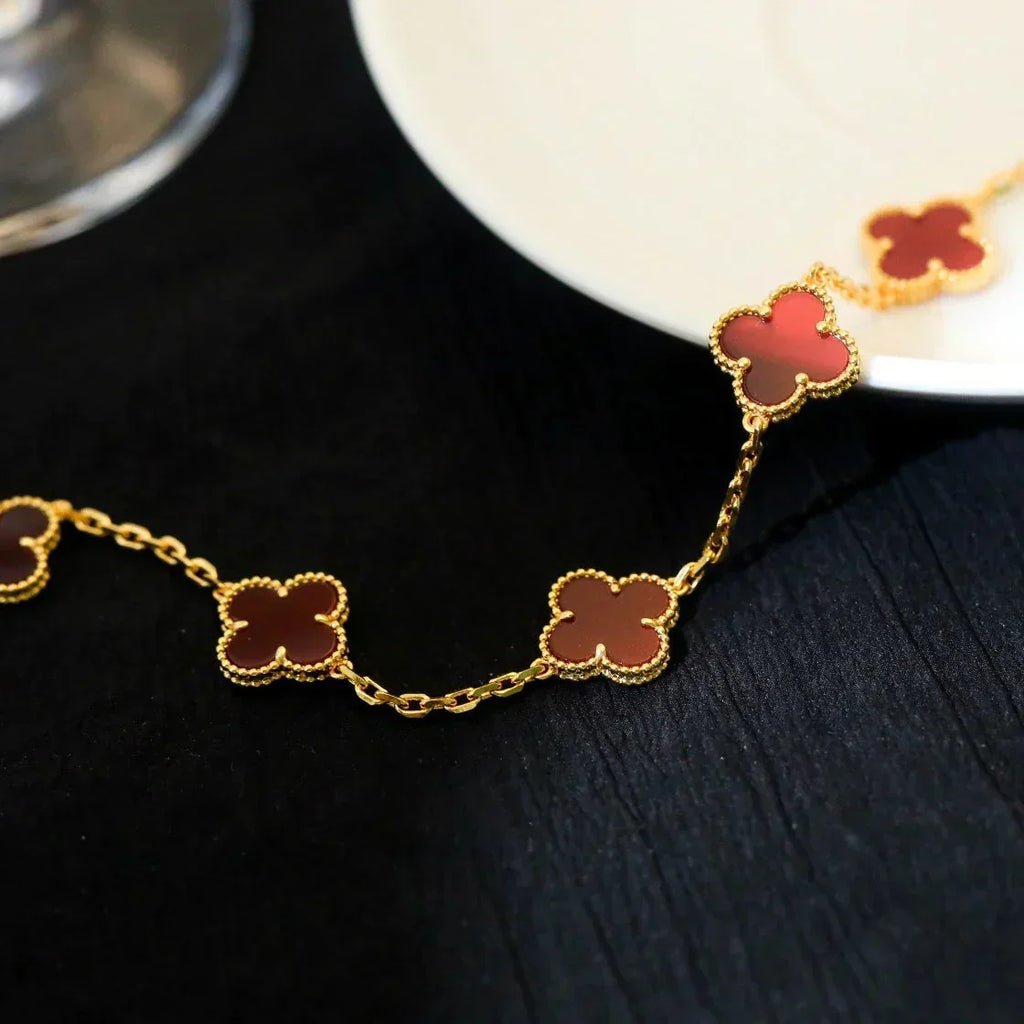 New  CLOVER 5 MOTIF RED CORNELIAN BRACELET COLLECTION
