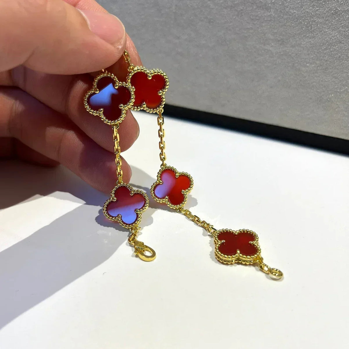New  CLOVER 5 MOTIF RED CORNELIAN BRACELET COLLECTION