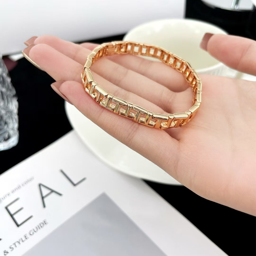 TF CHAIN BRACELET